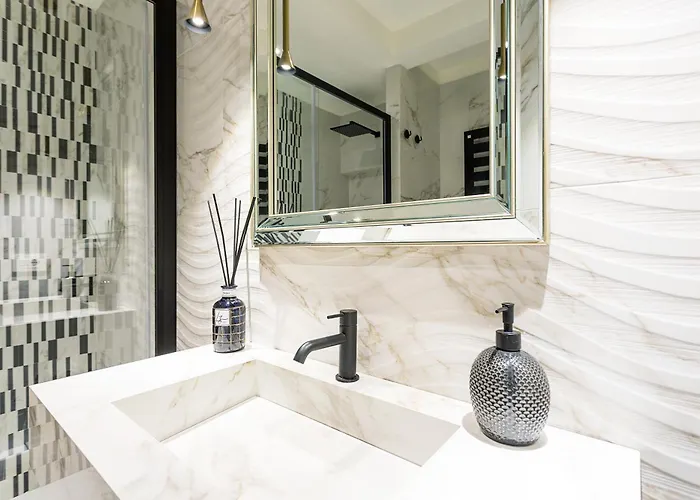 Luxury - Kuki Ponte Vecchio 公寓 *