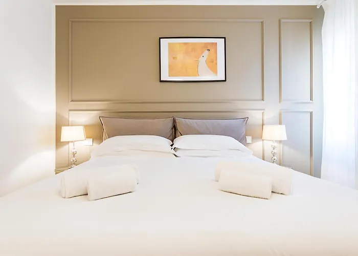 Luxury - Kuki Ponte Vecchio 公寓 *
